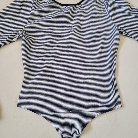 Striped long sleeve bodysuit - Picture 5 of 7